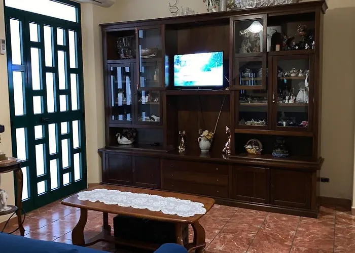 Casa Nel Centro Del Paese Vicinissima Al Mare